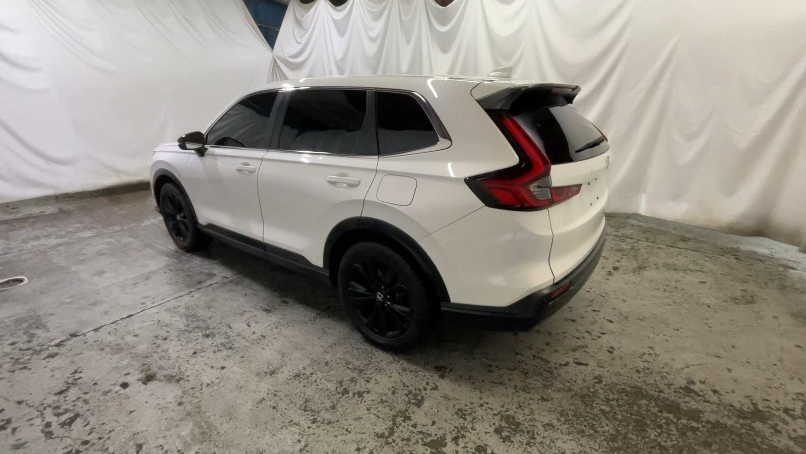 2025 Honda CR-V EX-L - Platinum White Pearl exterior view 8