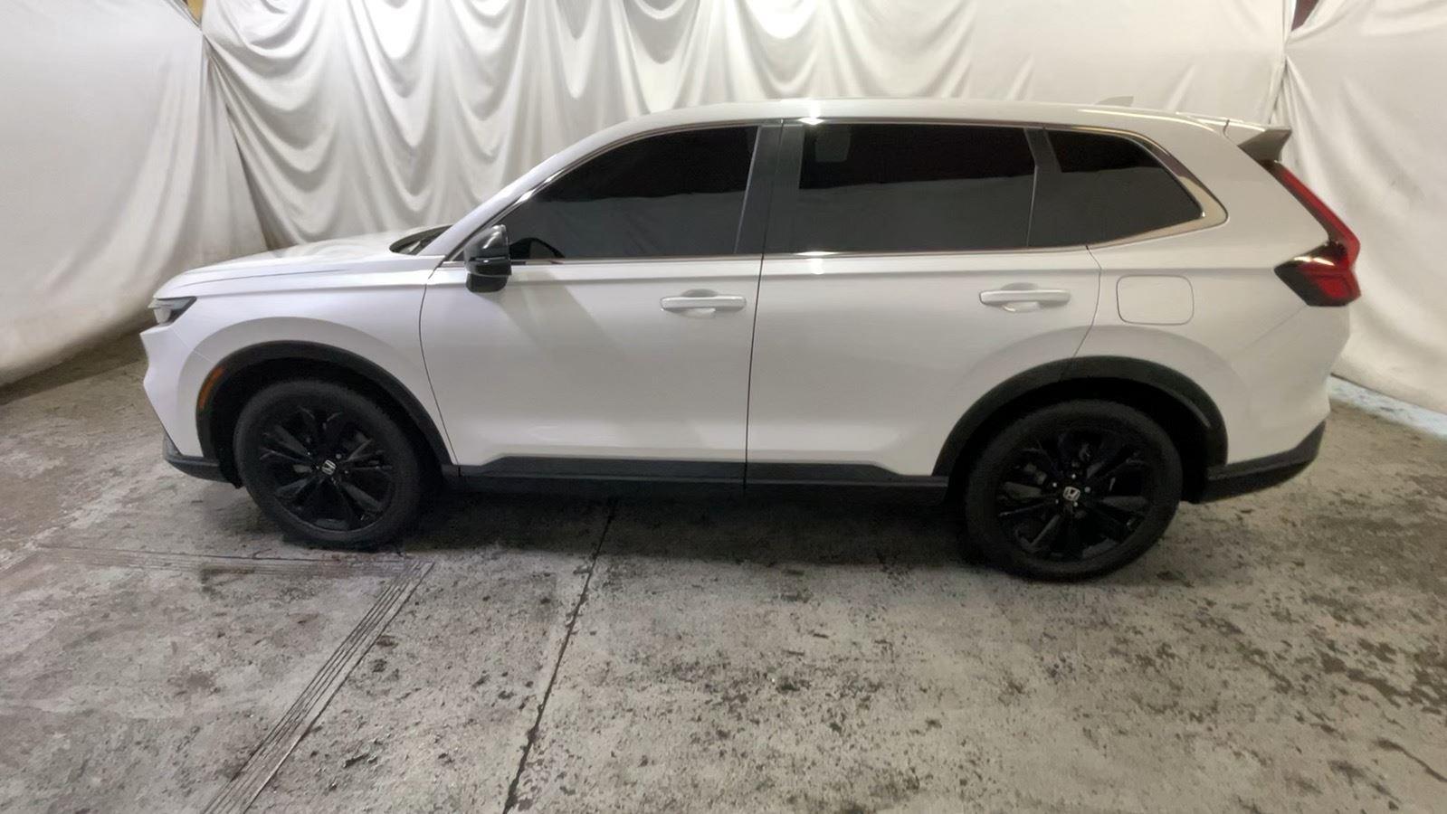 2025 Honda CR-V EX-L - Platinum White Pearl exterior view 10