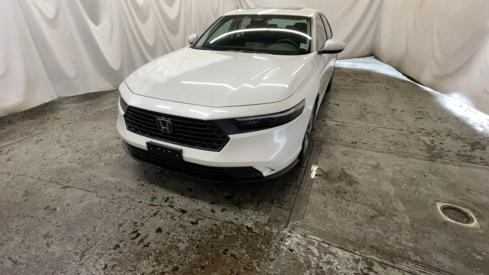 2023 Honda Accord Sedan EX - Platinum White Pearl exterior view 11