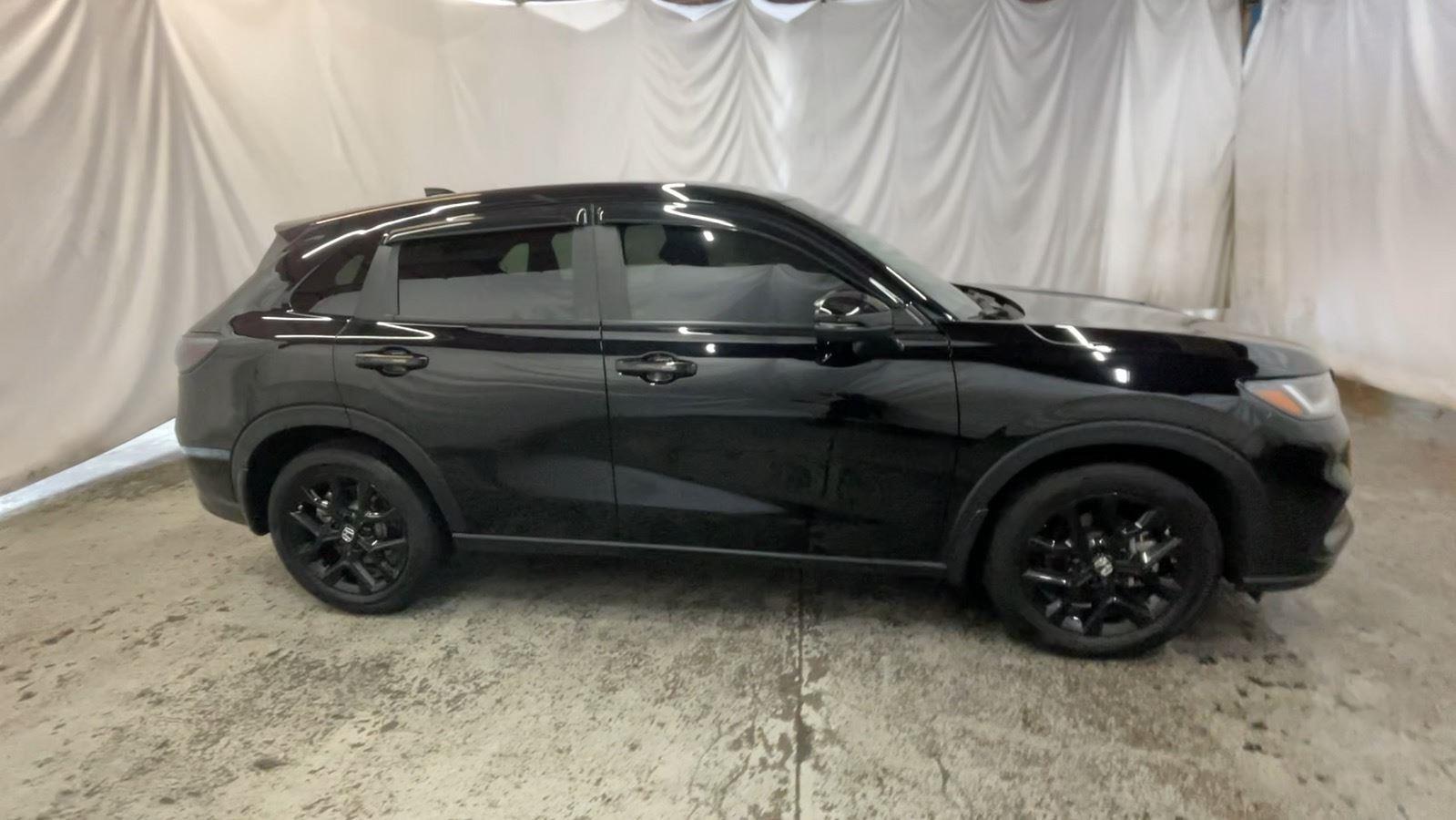 2025 Honda HR-V Sport - Crystal Black Pearl exterior view 4