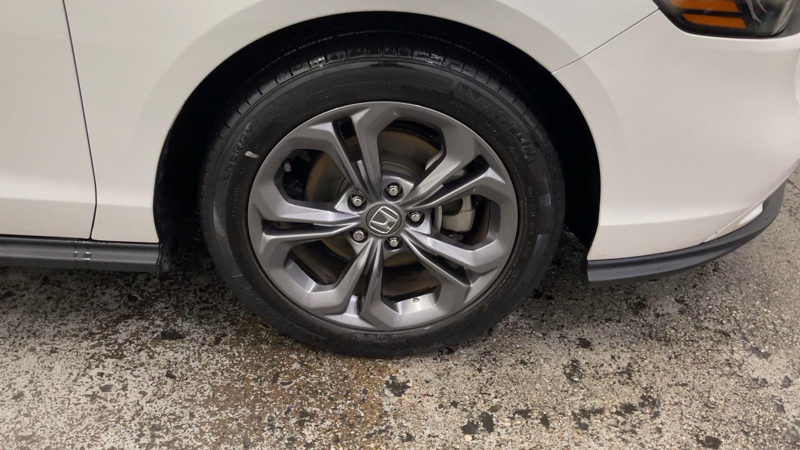 2023 Honda Accord Sedan EX - Platinum White Pearl exterior view 13