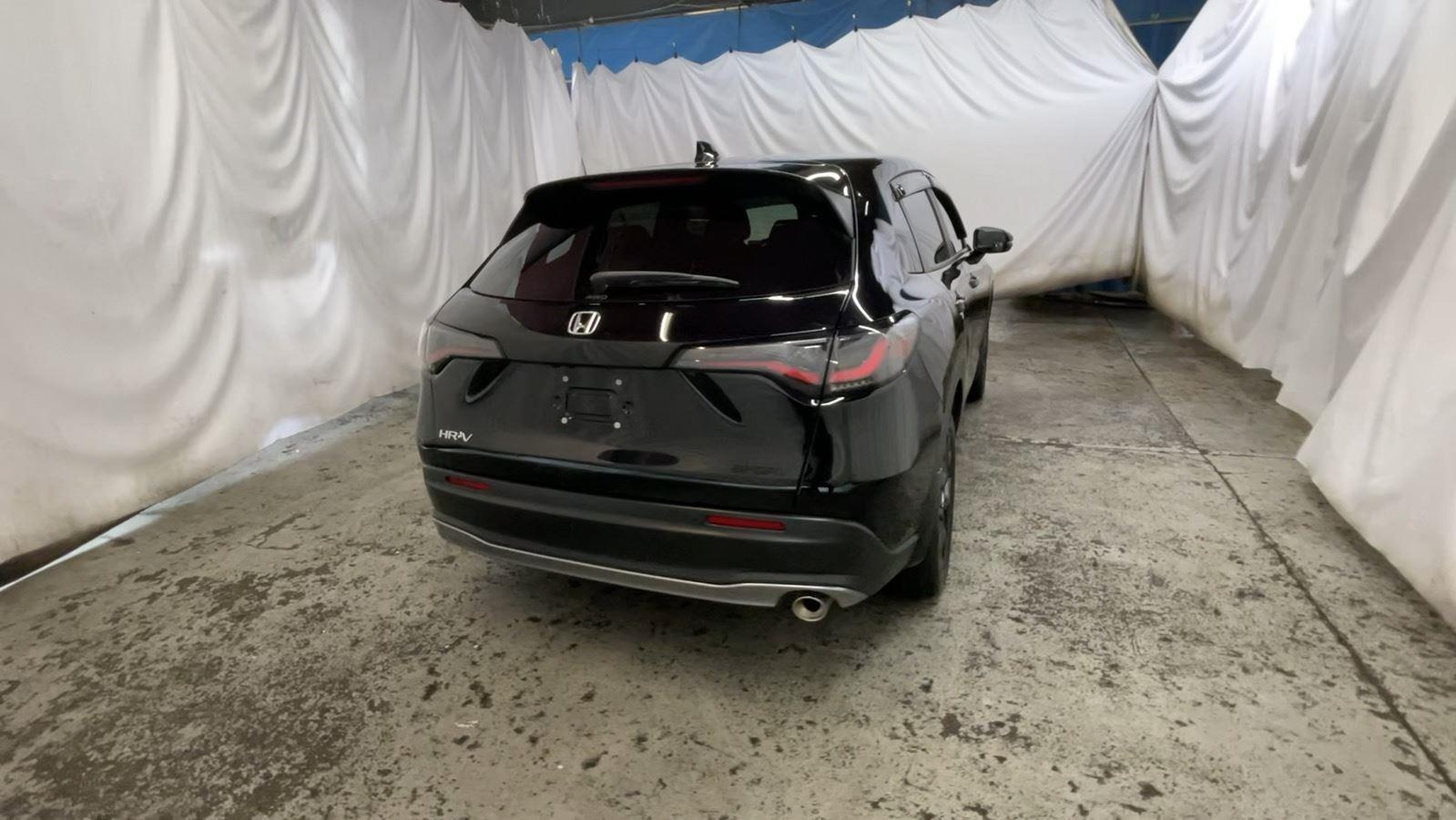 2025 Honda HR-V Sport - Crystal Black Pearl exterior view 6