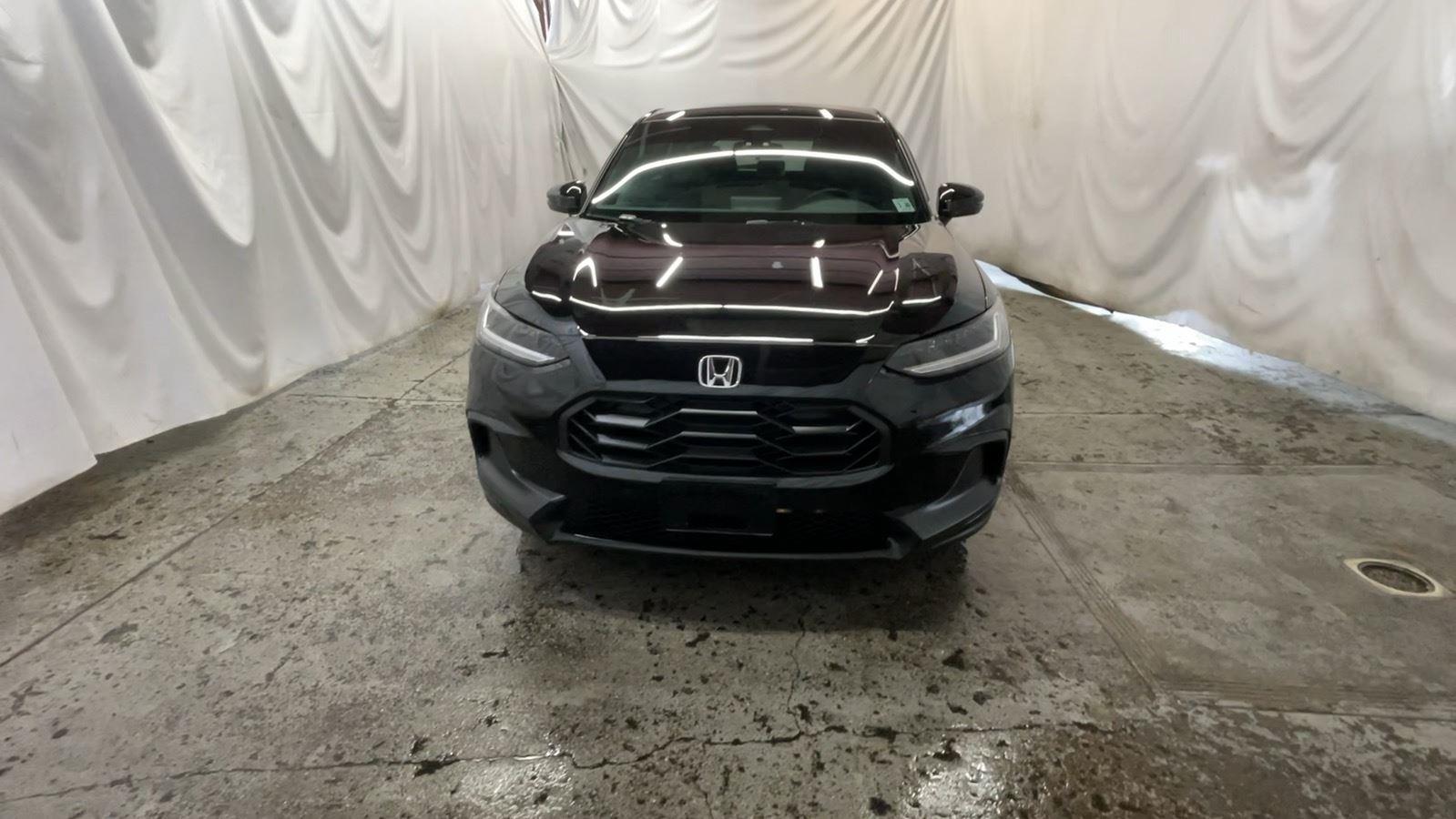 2025 Honda HR-V Sport - Crystal Black Pearl exterior view 14