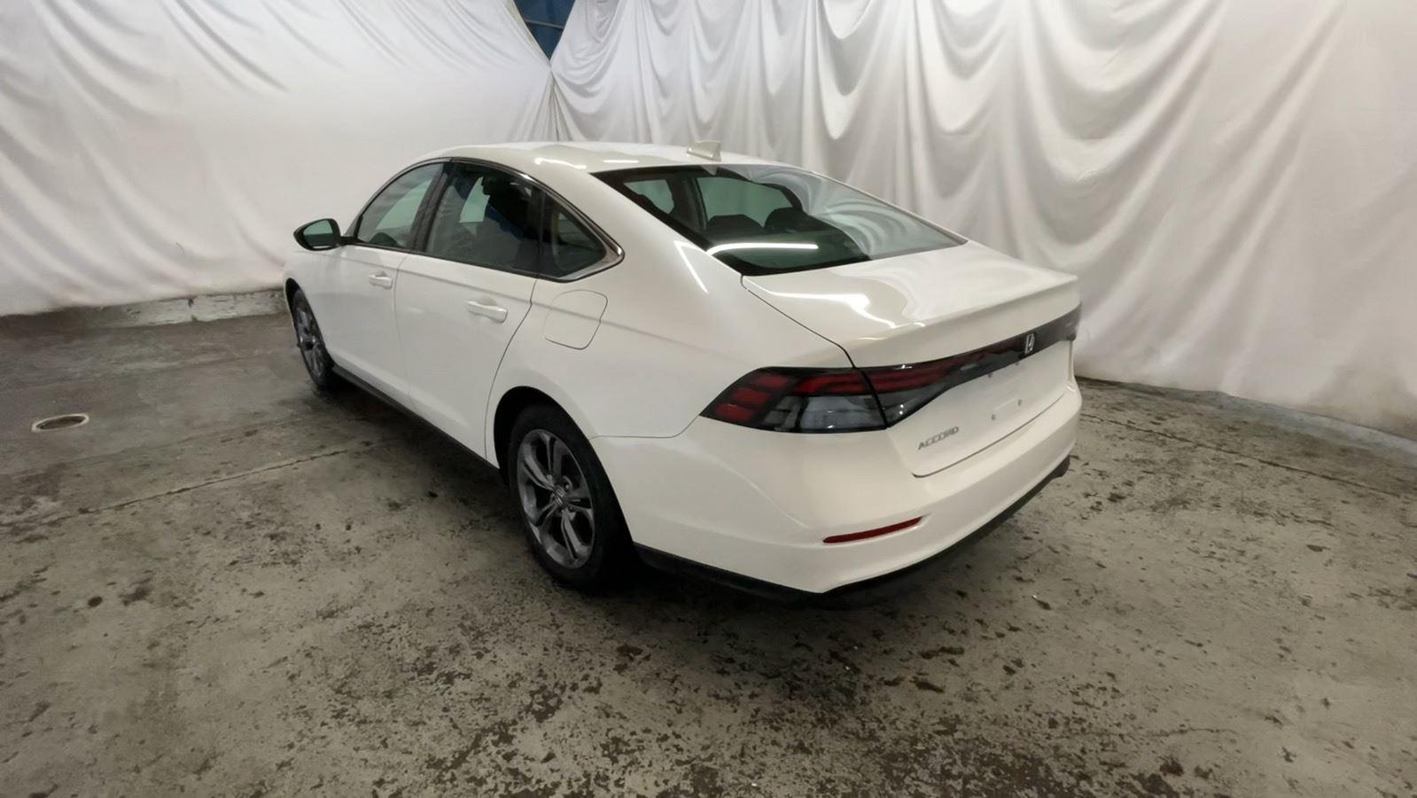 2023 Honda Accord Sedan EX - Platinum White Pearl exterior view 7