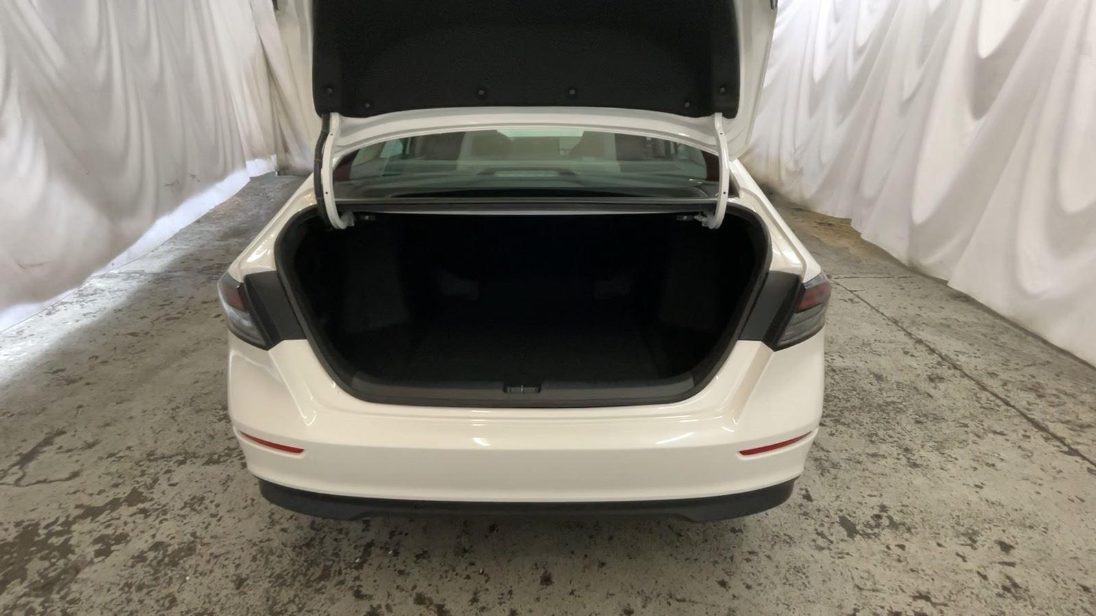 2023 Honda Accord Sedan EX - Platinum White Pearl exterior view 15