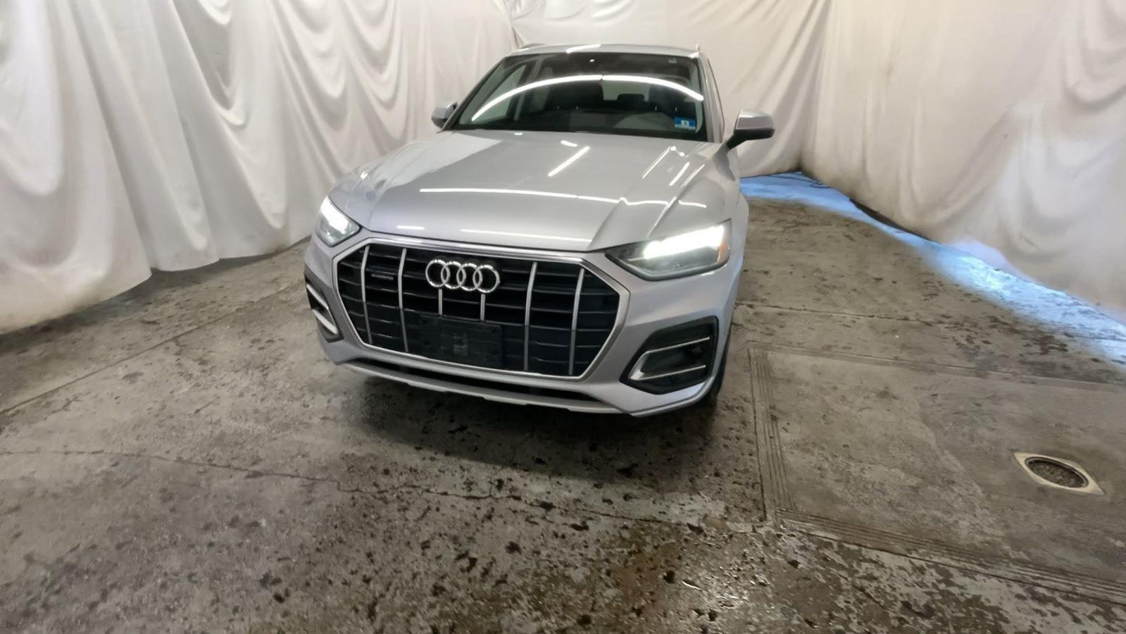 2021 Audi Q5 Premium - Florett Silver Metallic exterior view 14