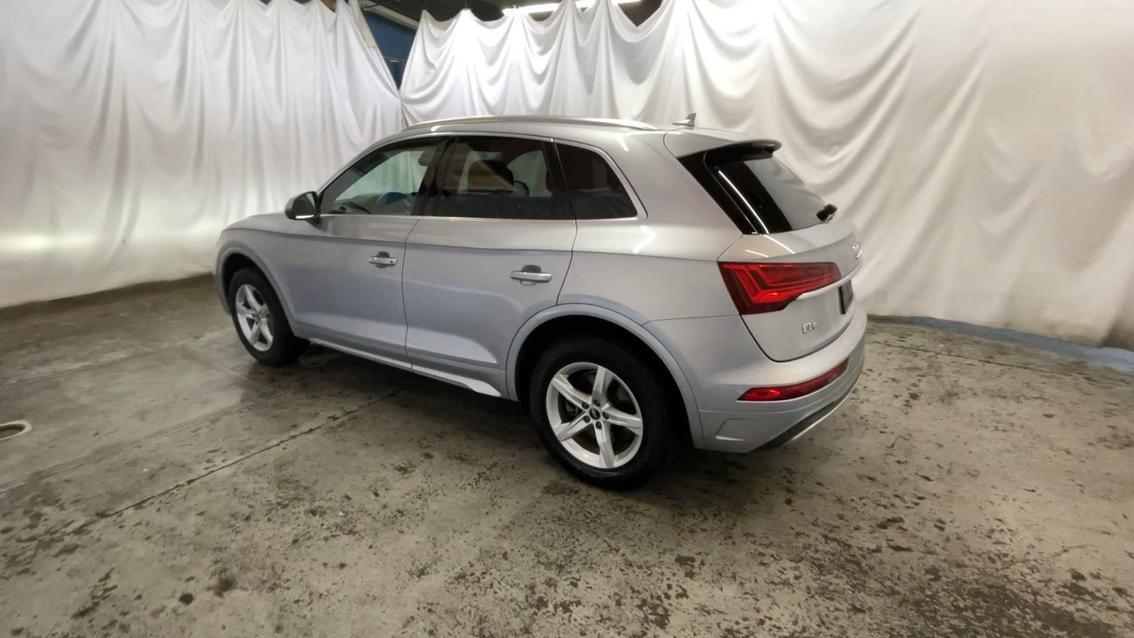 2021 Audi Q5 Premium - Florett Silver Metallic exterior view 10