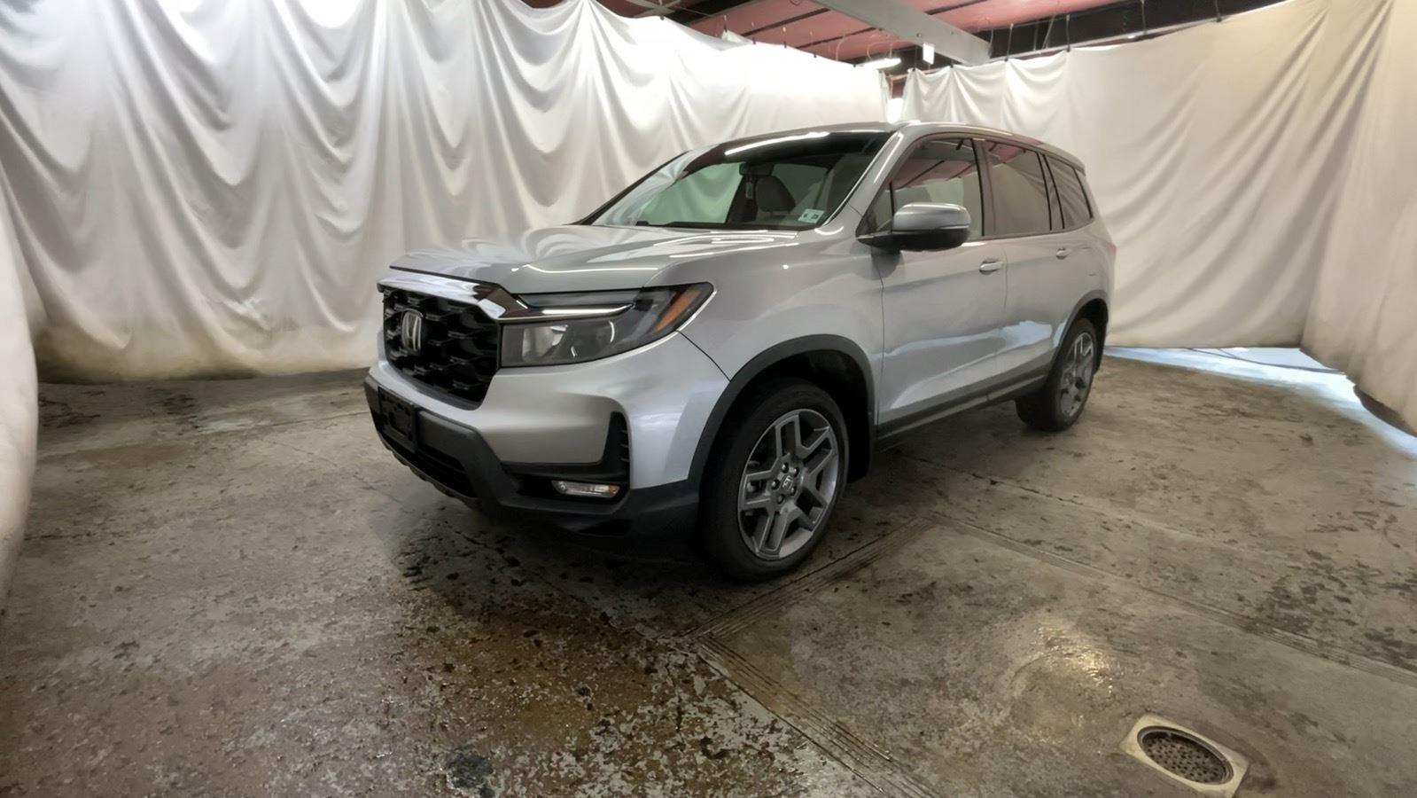 2023 Honda Passport EX-L - Lunar Silver Metallic exterior view 11