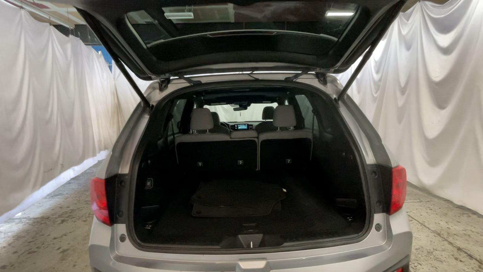 2023 Honda Passport EX-L - Lunar Silver Metallic exterior view 16