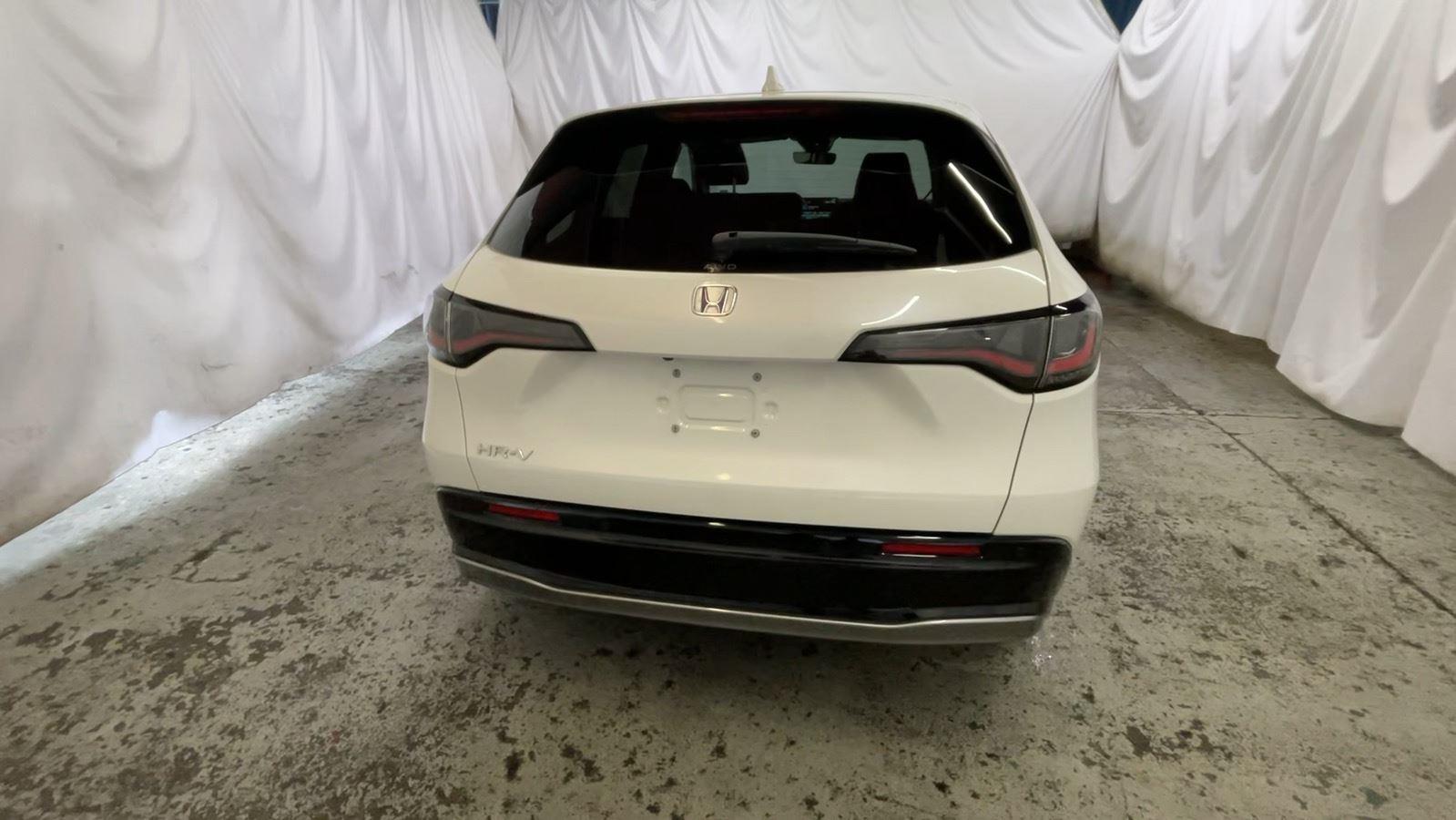 2025 Honda HR-V EX-L - Platinum White Pearl exterior view 8