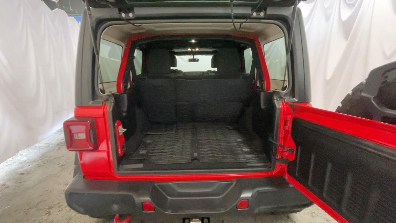 2019 Jeep Wrangler Unlimited Rubicon - Firecracker Red Clearcoat exterior view 20