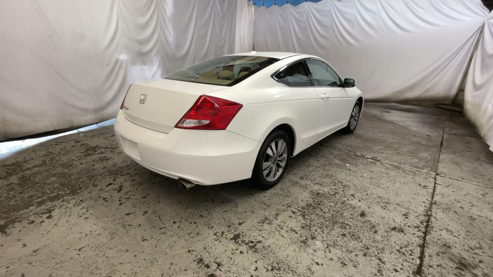 2012 Honda Accord Cpe EX-L - Taffeta White exterior view 5