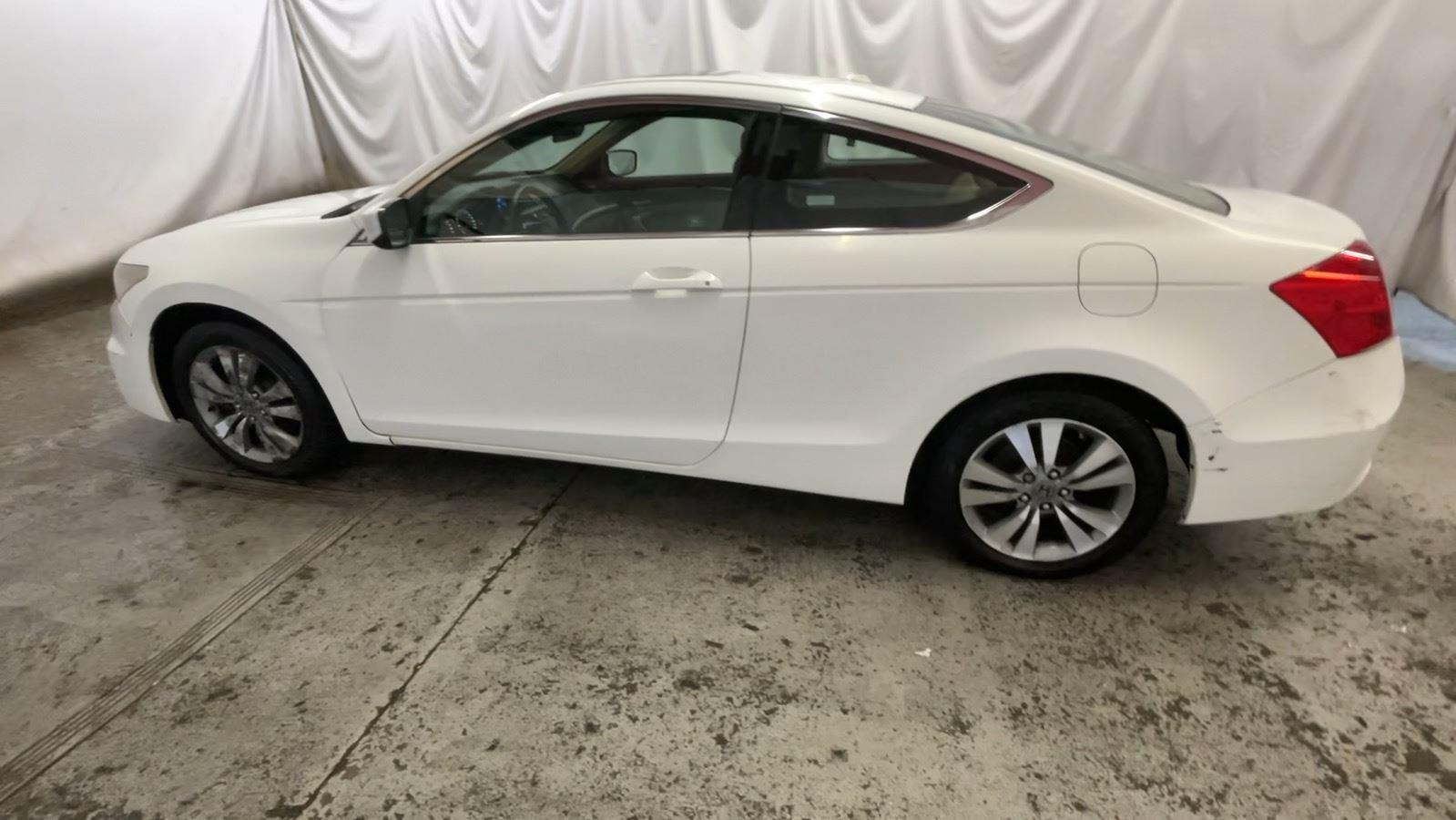 2012 Honda Accord Cpe EX-L - Taffeta White exterior view 11