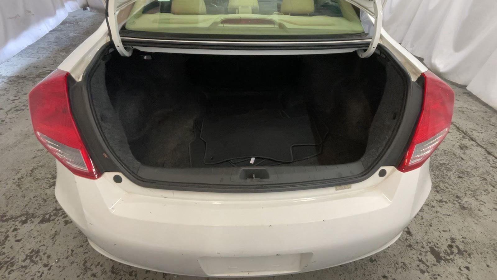2012 Honda Accord Cpe EX-L - Taffeta White exterior view 19
