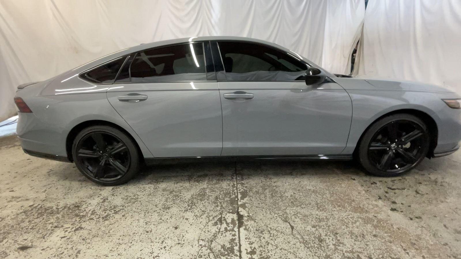 2023 Honda Accord Hybrid Sport-L - Urban Gray Pearl exterior view 4