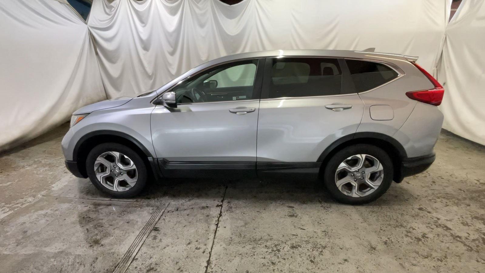 2019 Honda CR-V EX-L - Lunar Silver Metallic exterior view 9