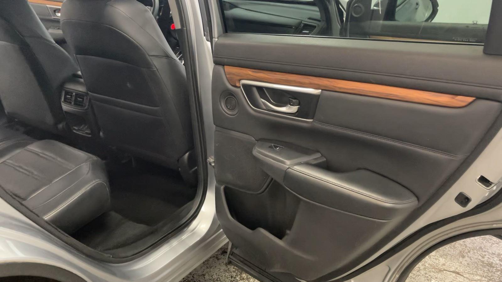 2019 Honda CR-V EX-L - Lunar Silver Metallic exterior view 19