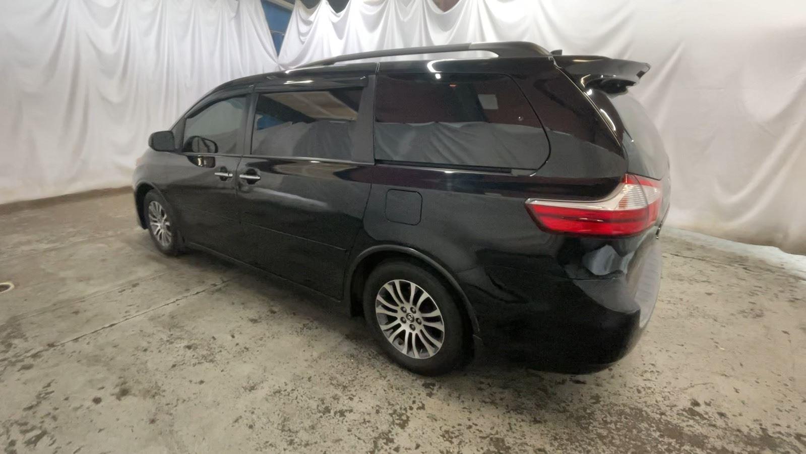 2018 Toyota Sienna XLE - Midnight Black Metallic exterior view 10