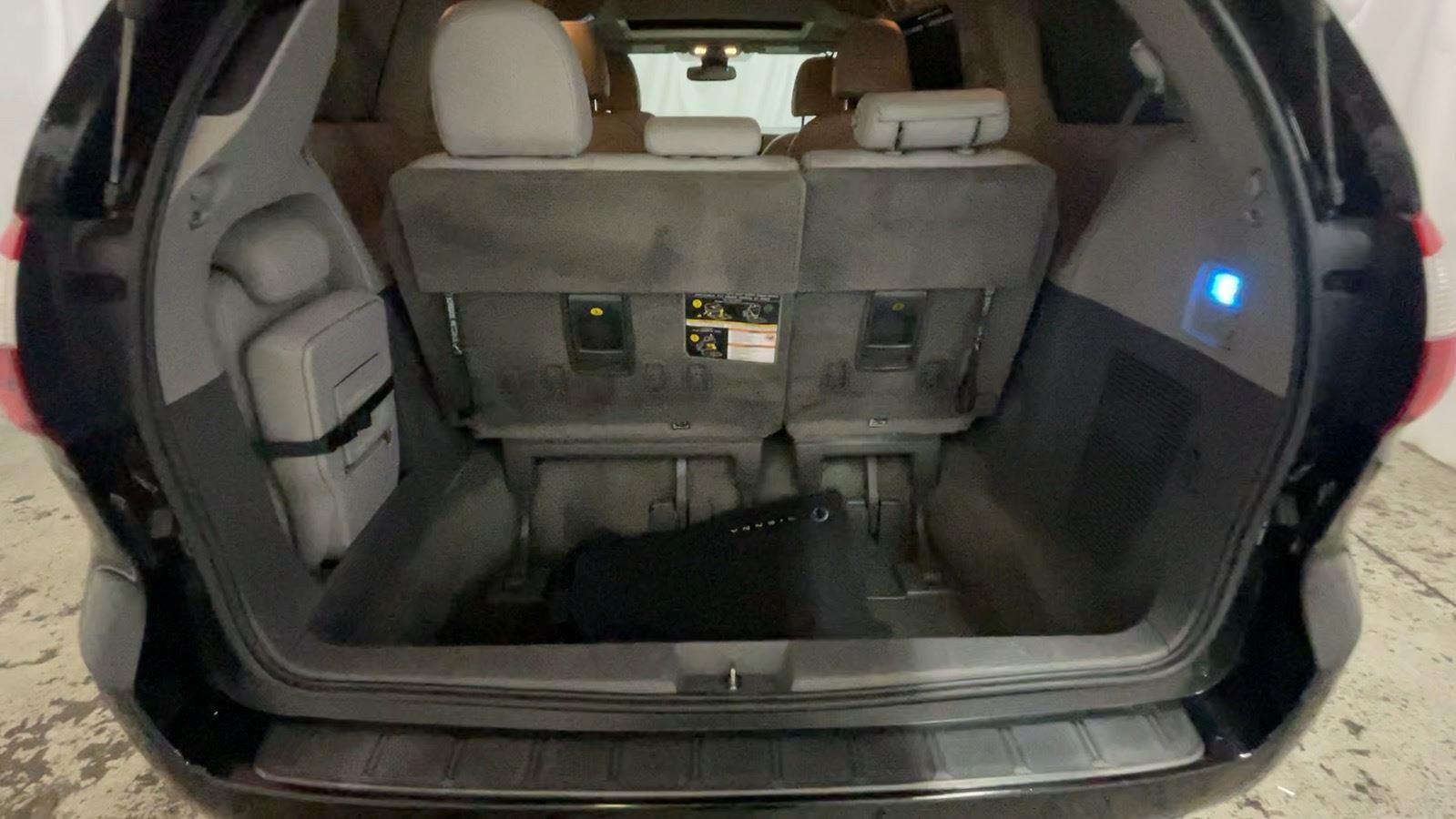 2018 Toyota Sienna XLE - Midnight Black Metallic exterior view 20