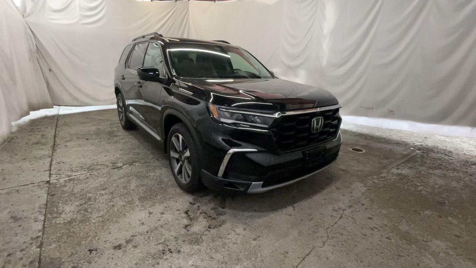 Crystal Black Pearl 2025 Honda Pilot SUV / Crossover All-Wheel Drive Automatic