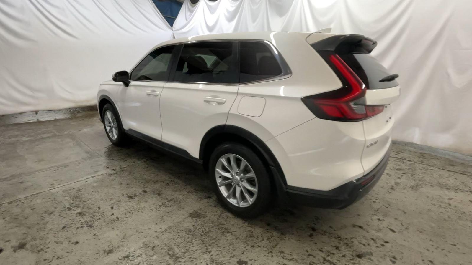 2025 Honda CR-V EX - Platinum White Pearl exterior view 9
