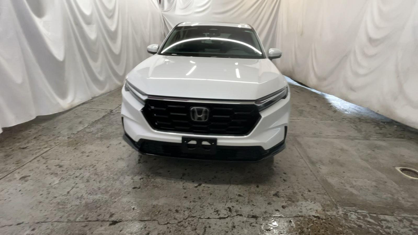 2025 Honda CR-V EX - Platinum White Pearl exterior view 14