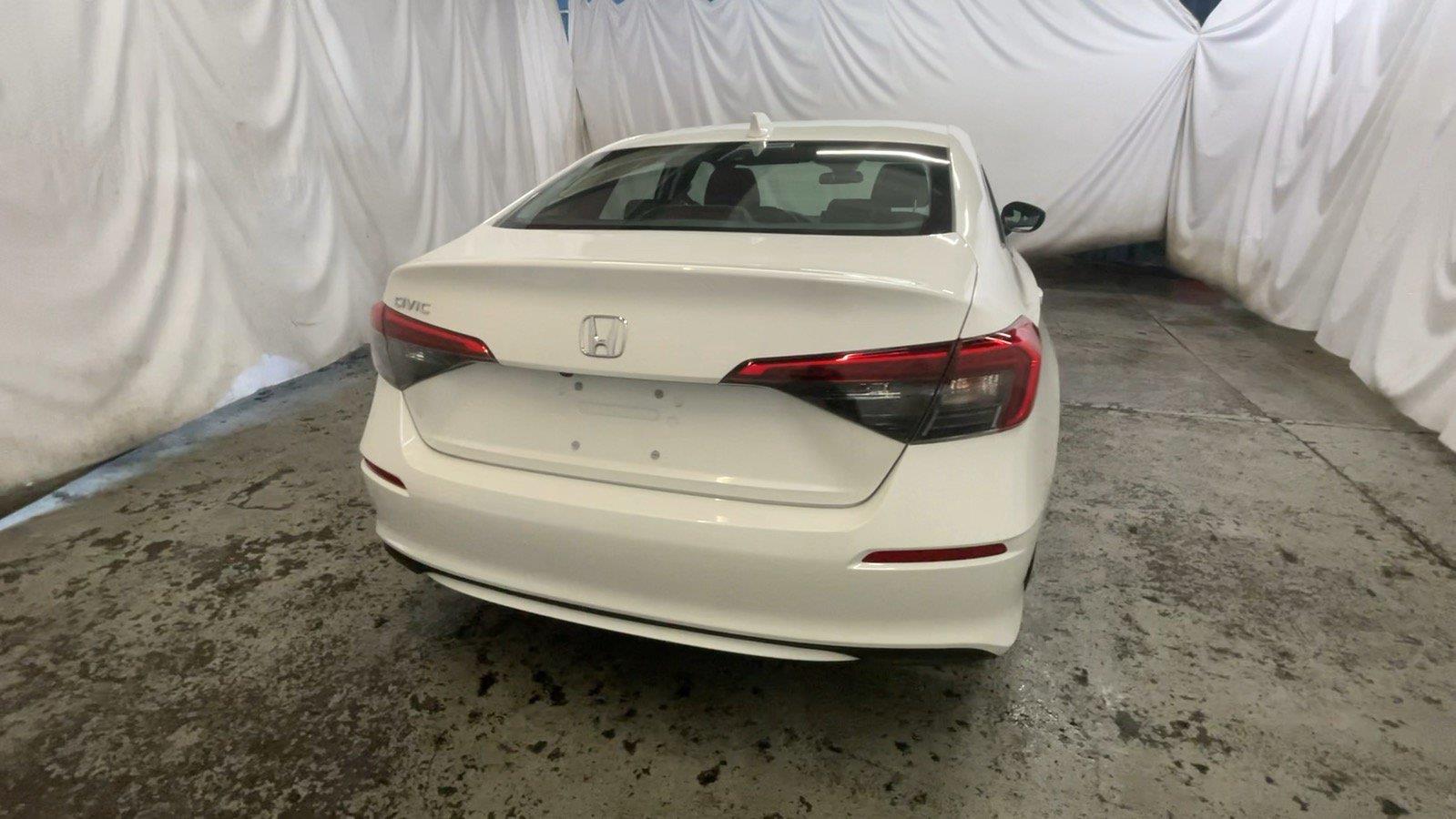 2024 Honda Civic Sedan EX - Platinum White Pearl exterior view 8