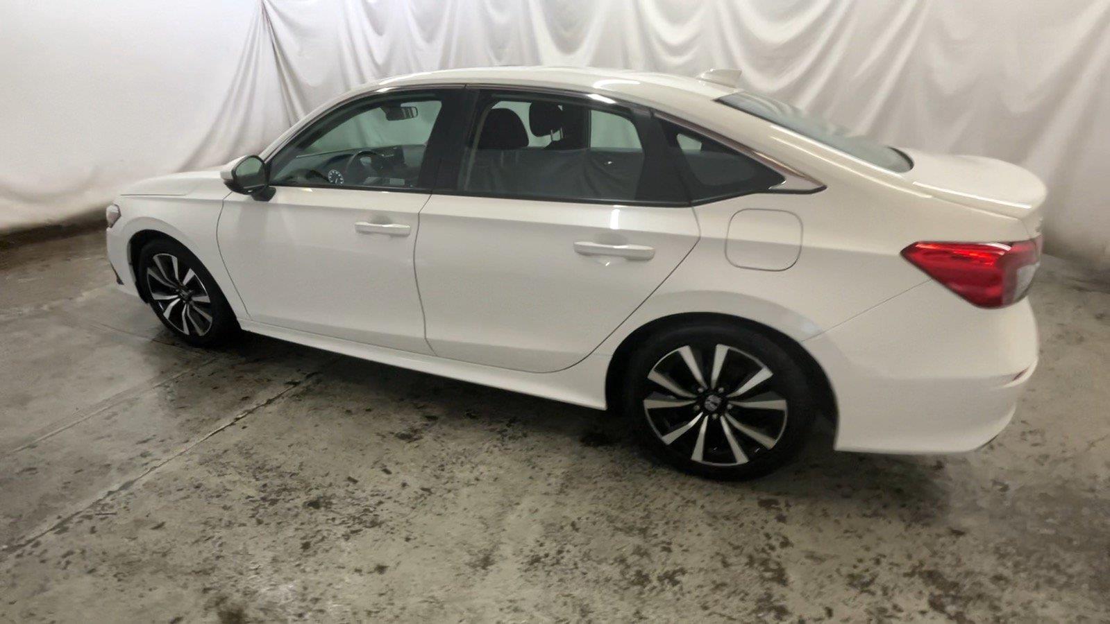 2024 Honda Civic Sedan EX - Platinum White Pearl exterior view 12