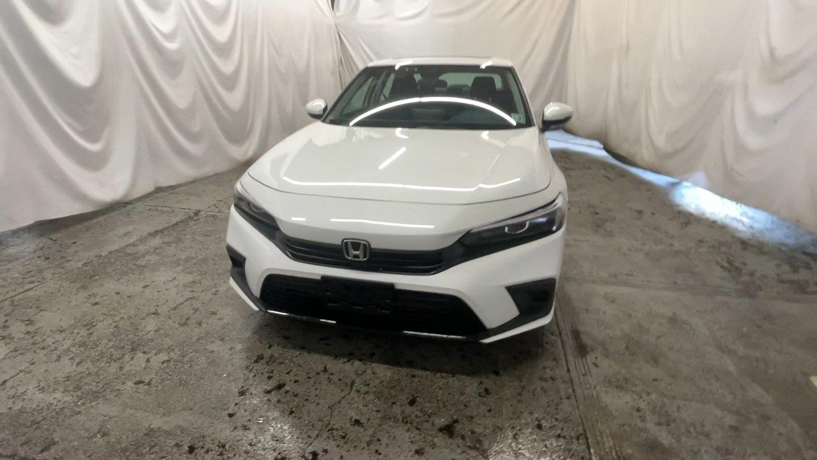 2024 Honda Civic Sedan EX - Platinum White Pearl exterior view 16
