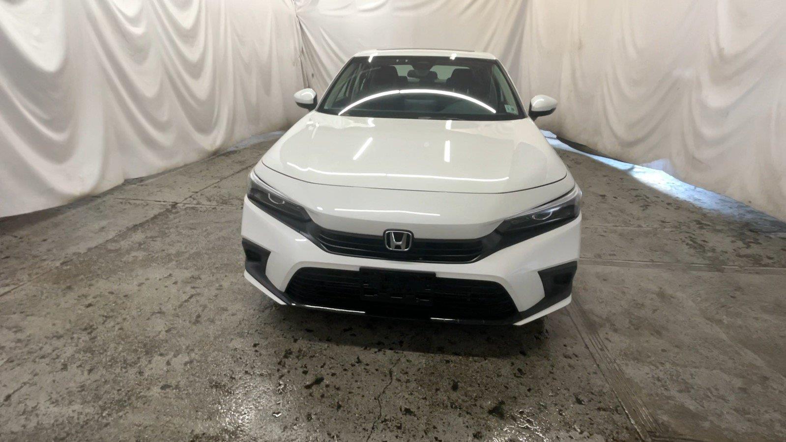 2024 Honda Civic Sedan EX - Platinum White Pearl exterior view 17