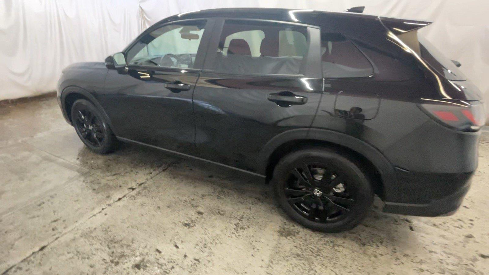 2026 Honda HR-V Sport - Crystal Black Pearl exterior view 11