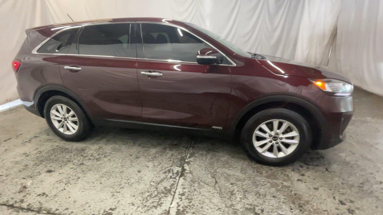 2019 Kia Sorento LX - Sangria exterior view 4