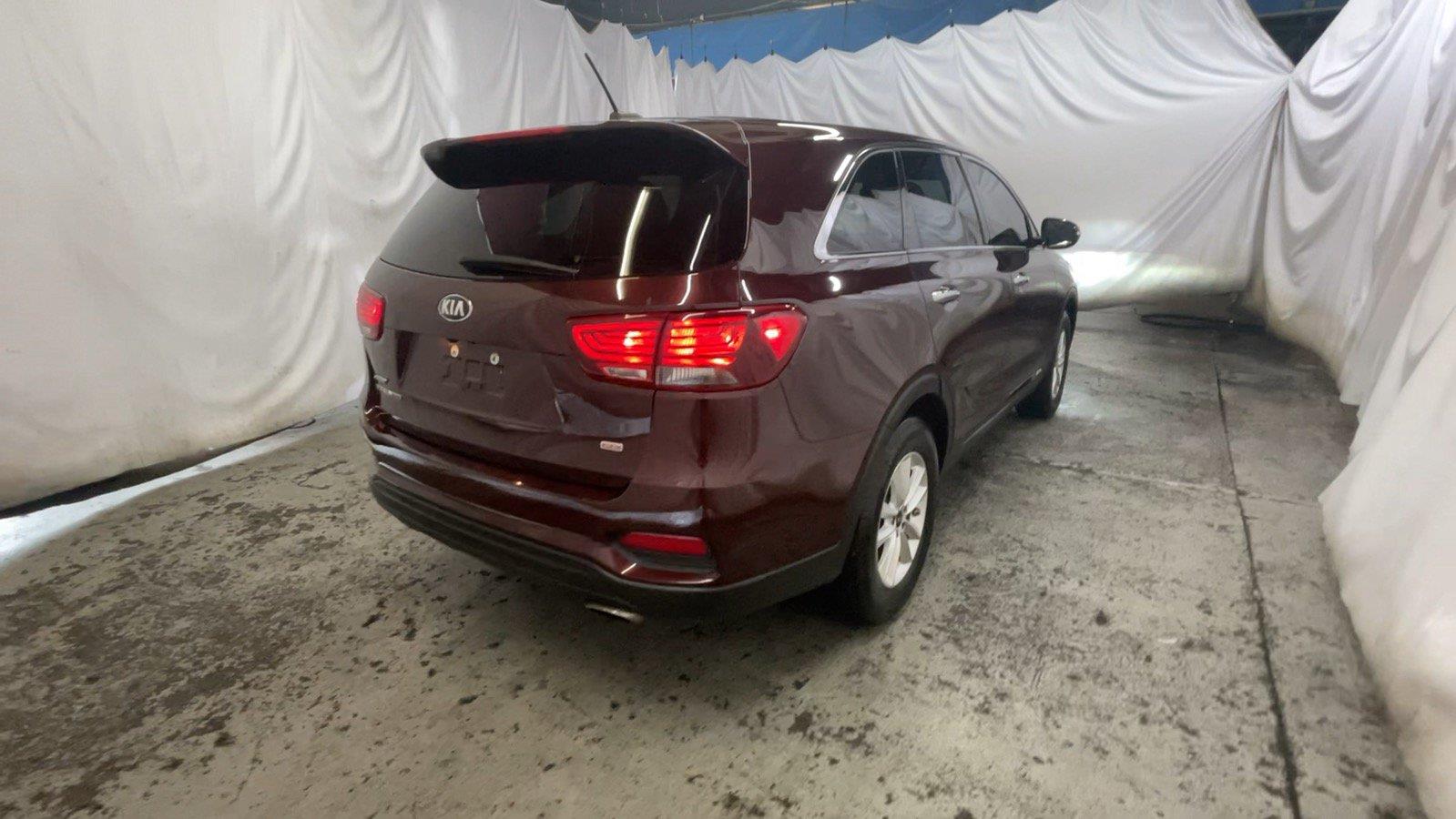2019 Kia Sorento LX - Sangria exterior view 6