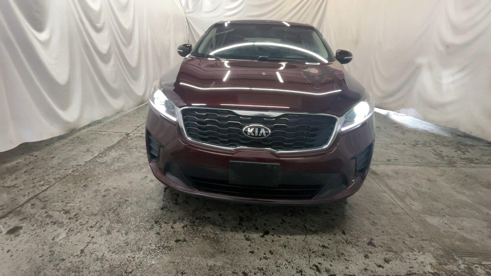 2019 Kia Sorento LX - Sangria exterior view 15