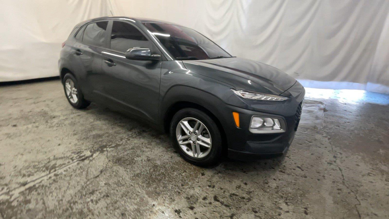 2020 HYUNDAI Y SE - GRAY exterior view 3