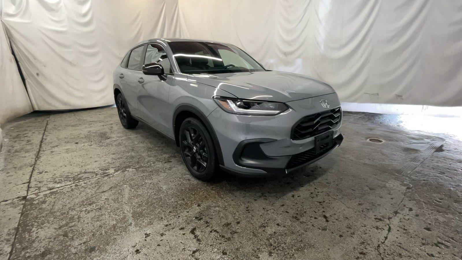 Urban Gray Pearl 2025 Honda HR-V SUV / Crossover All-Wheel Drive Continuously Variable Transmission
