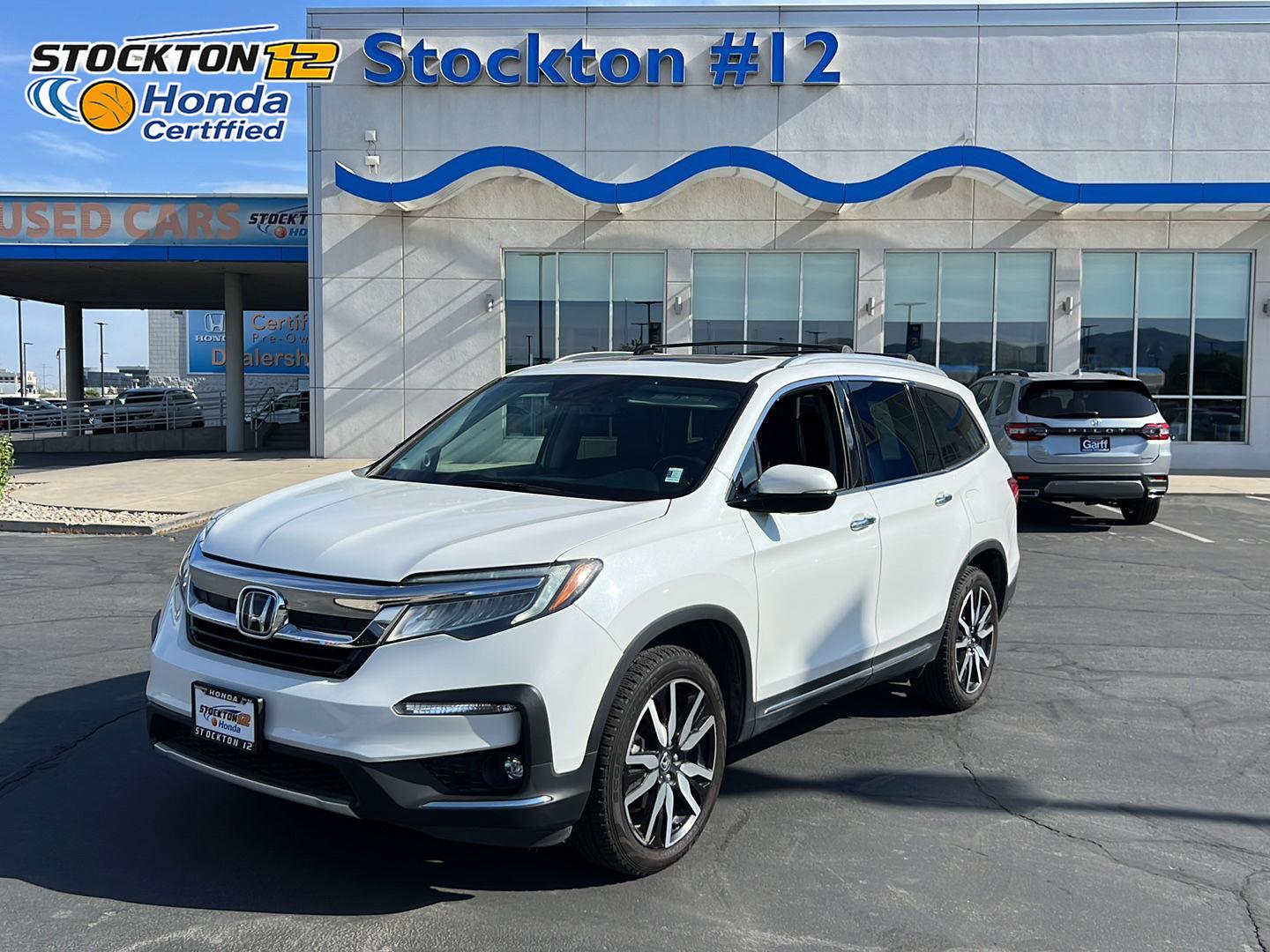 Platinum White Pearl 2022 Honda Pilot Elite AWD SUV / Crossover All-Wheel Drive 9-Speed Automatic