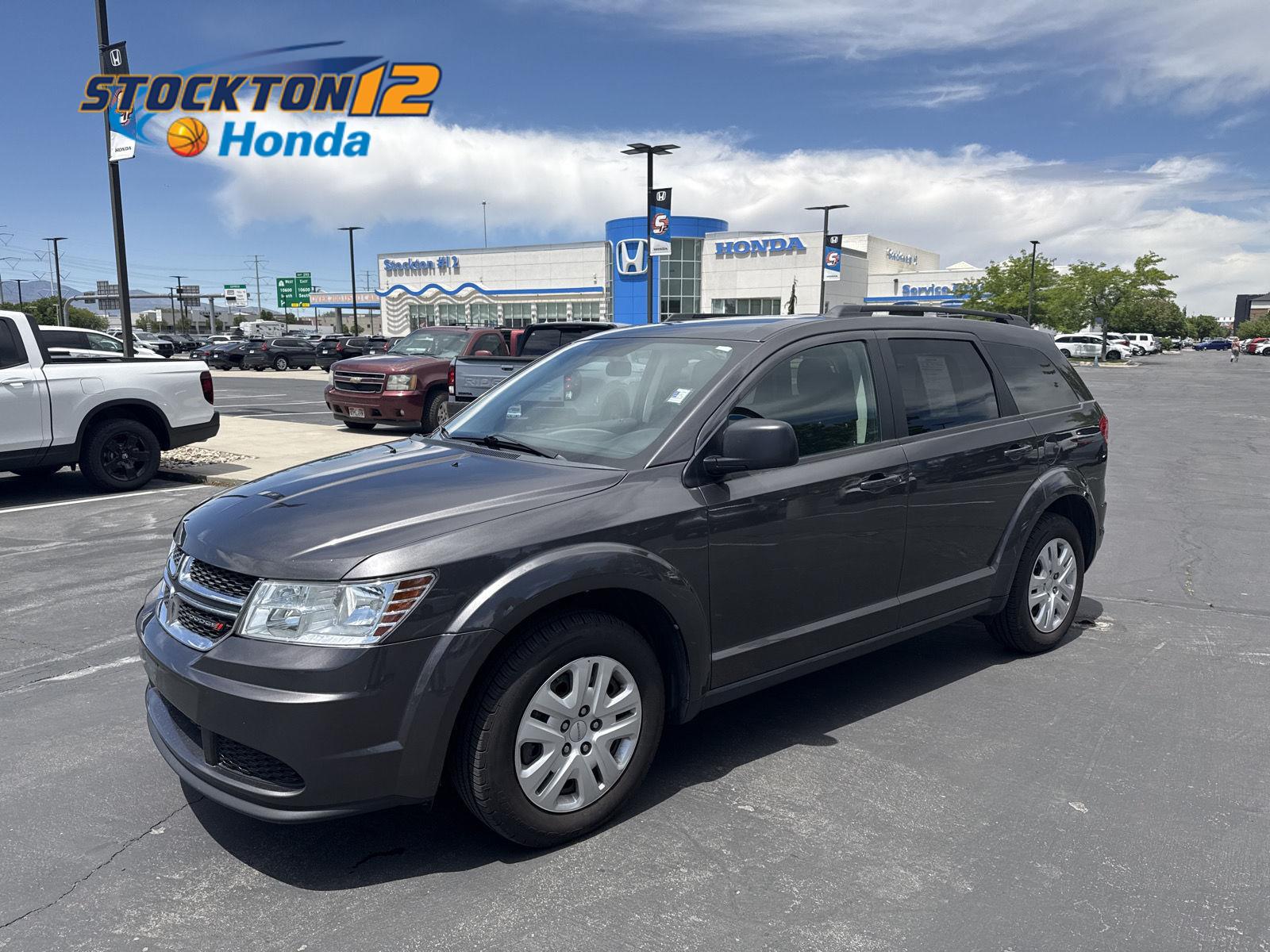 Gray (Granite Crystal Metallic Clearcoat) 2016 Dodge Journey SE FWD SUV / Crossover Front-Wheel Drive 4-Speed Automatic