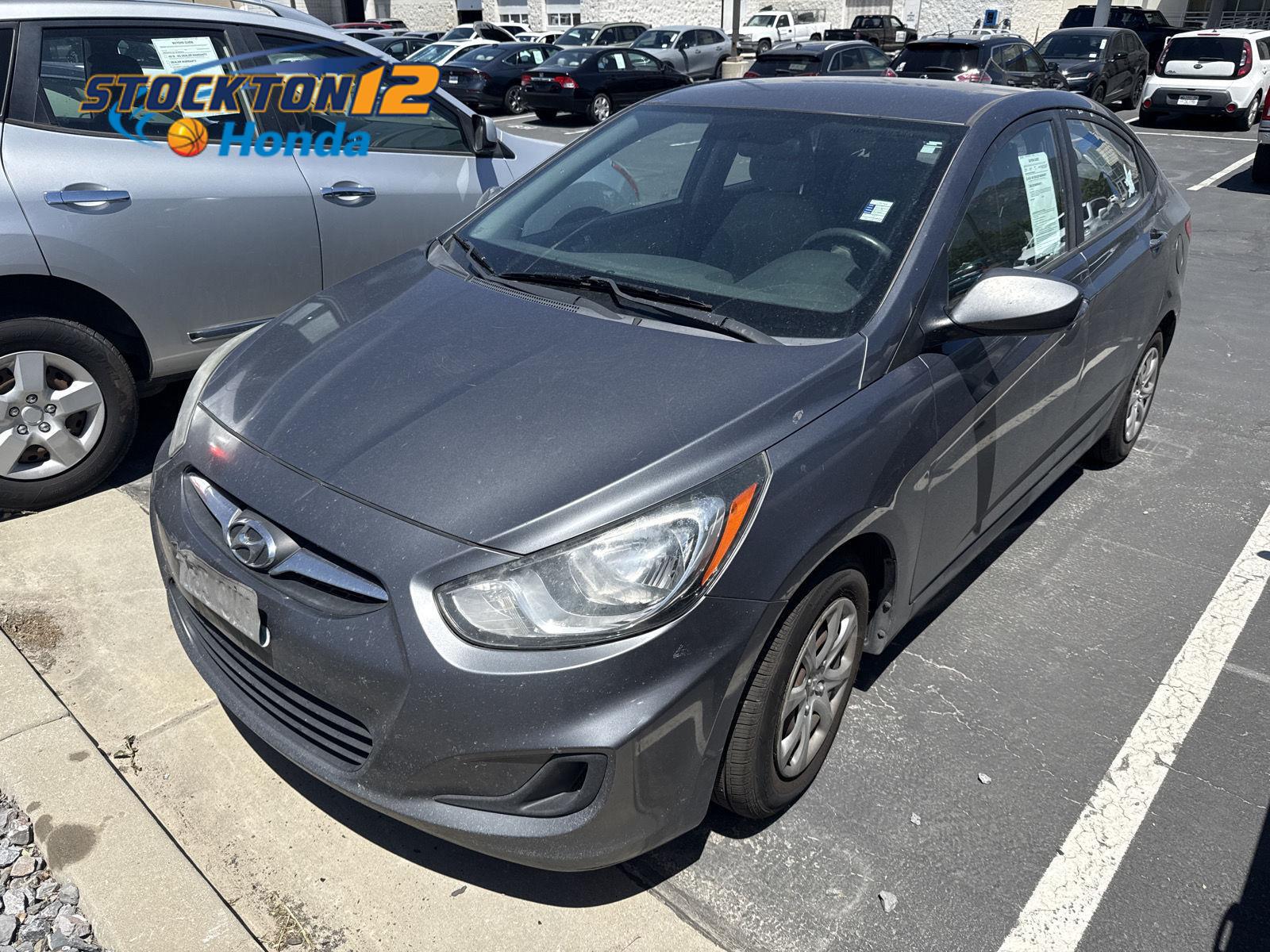 Cyclone Gray 2013 Hyundai Accent Sedan Front-Wheel Drive Automatic