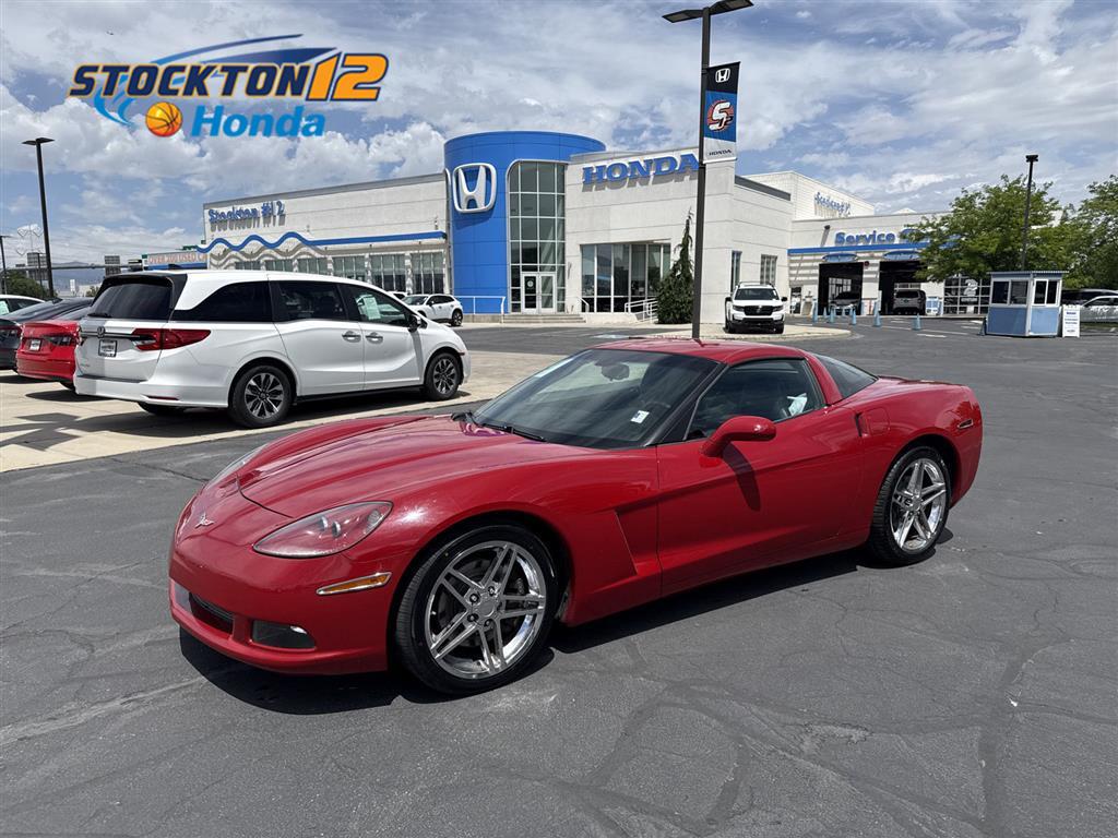  2005 Chevrolet Corvette Coupe RWD   