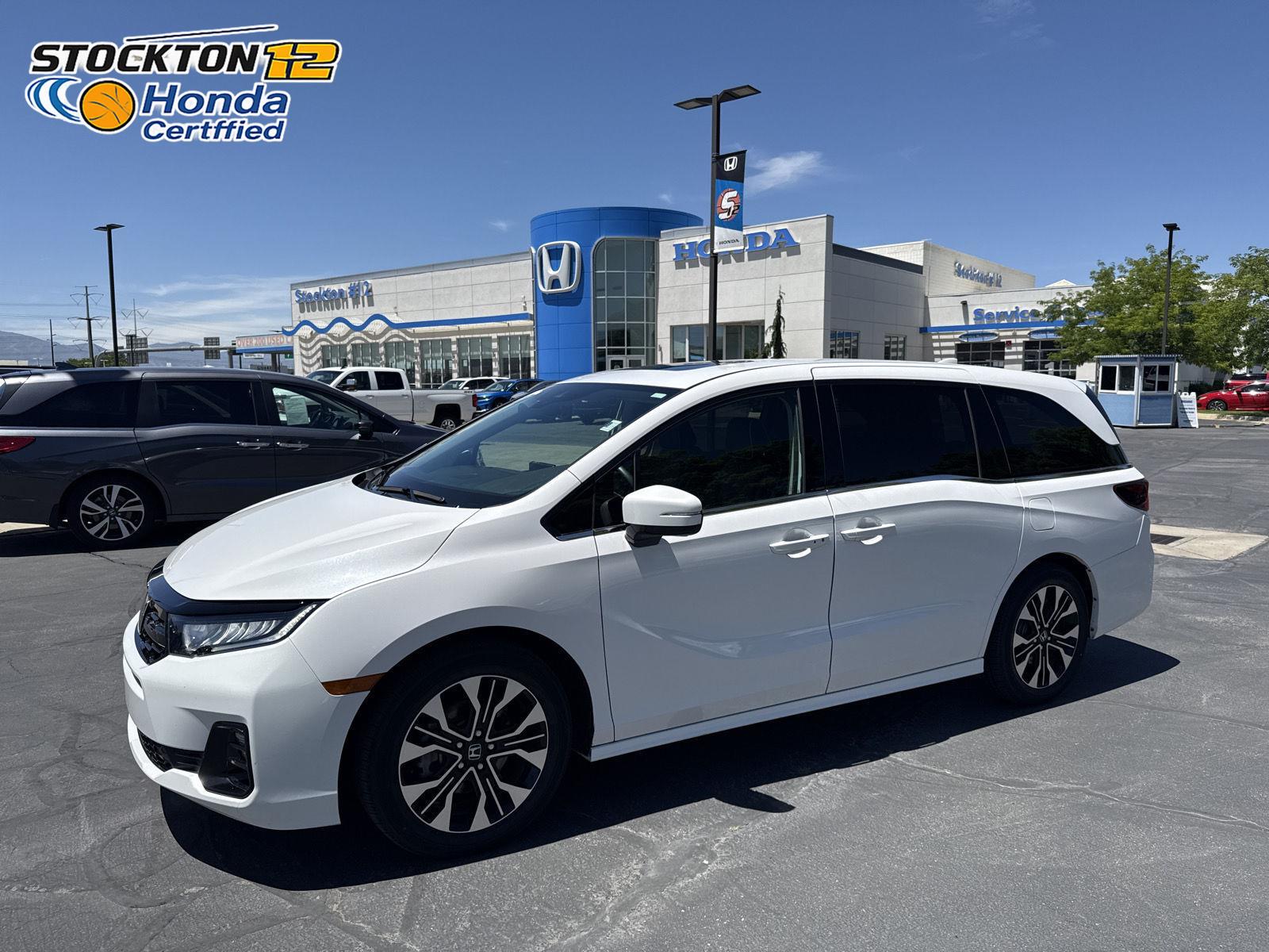Platinum White Pearl 2025 Honda Odyssey Minivan Front-Wheel Drive Automatic