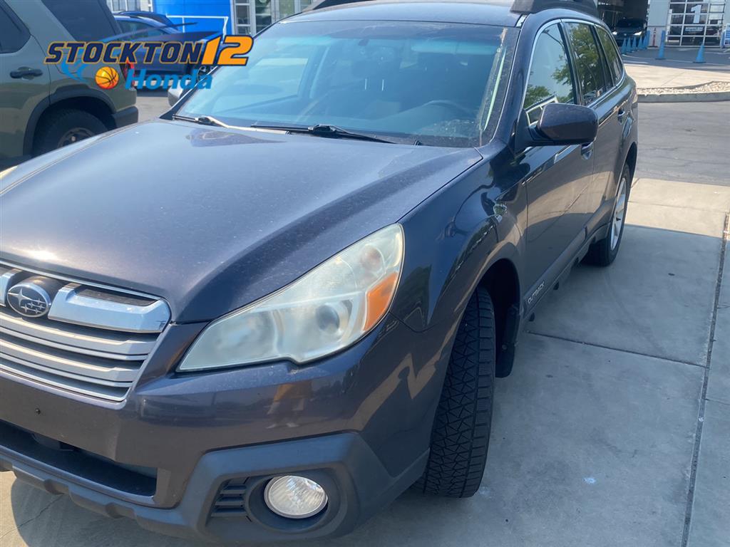2013 Subaru Outback 2.5i Premium