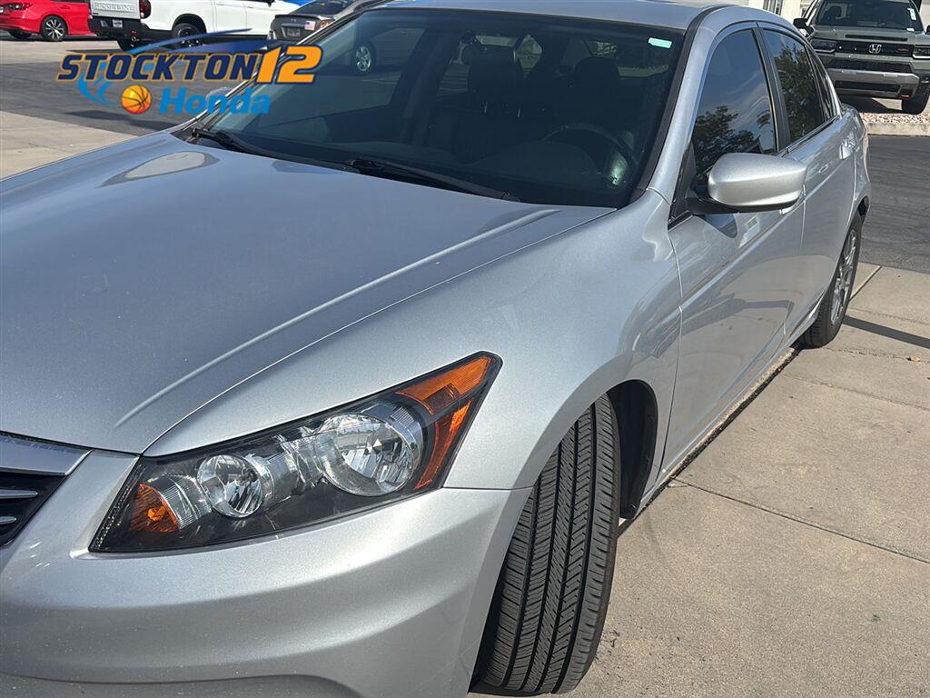 Alabaster Silver Metallic 2012 Honda Accord Sedan Front-Wheel Drive Automatic