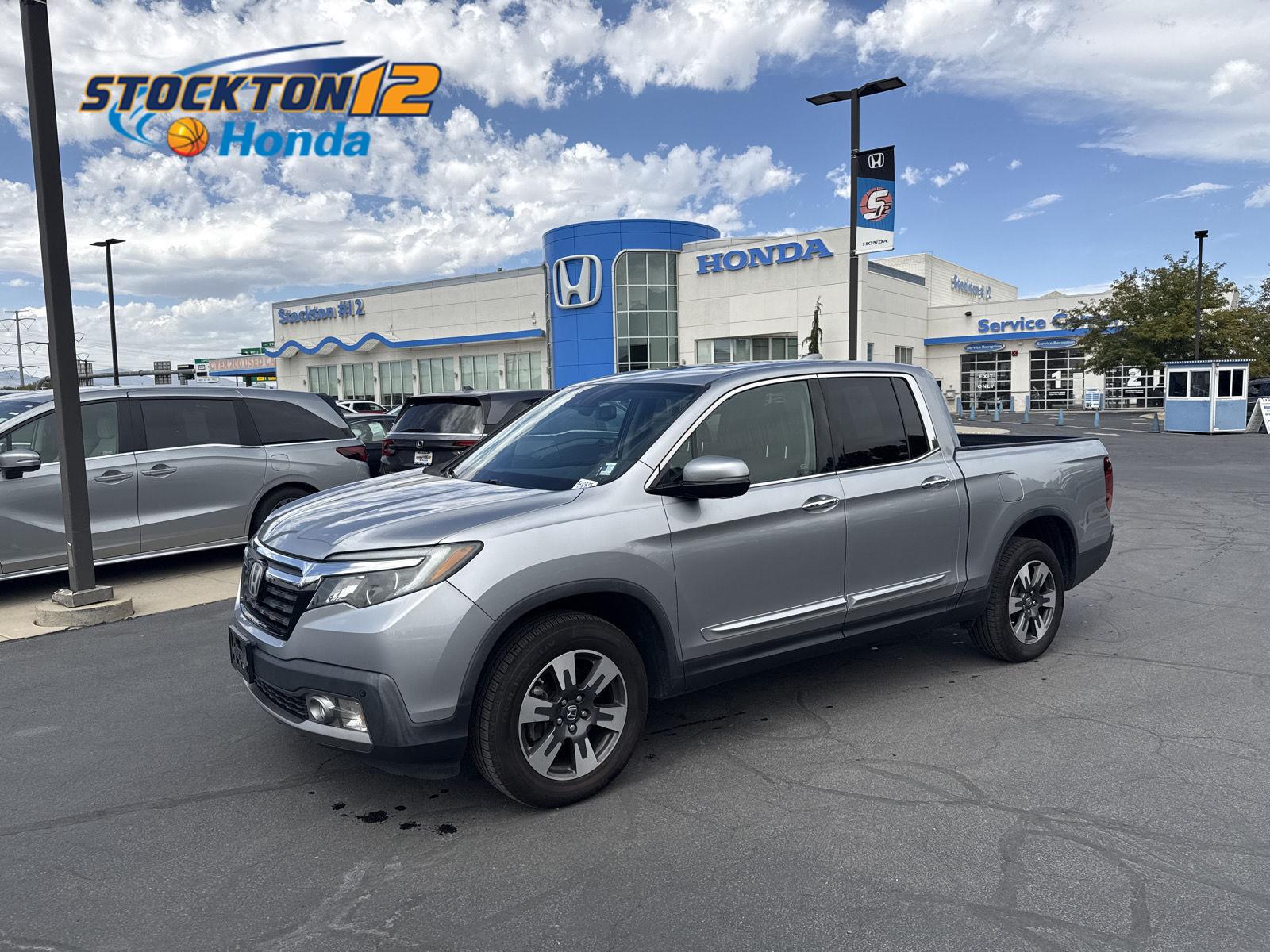  2017 Honda Ridgeline Pickup Truck All-Wheel Drive Automatic