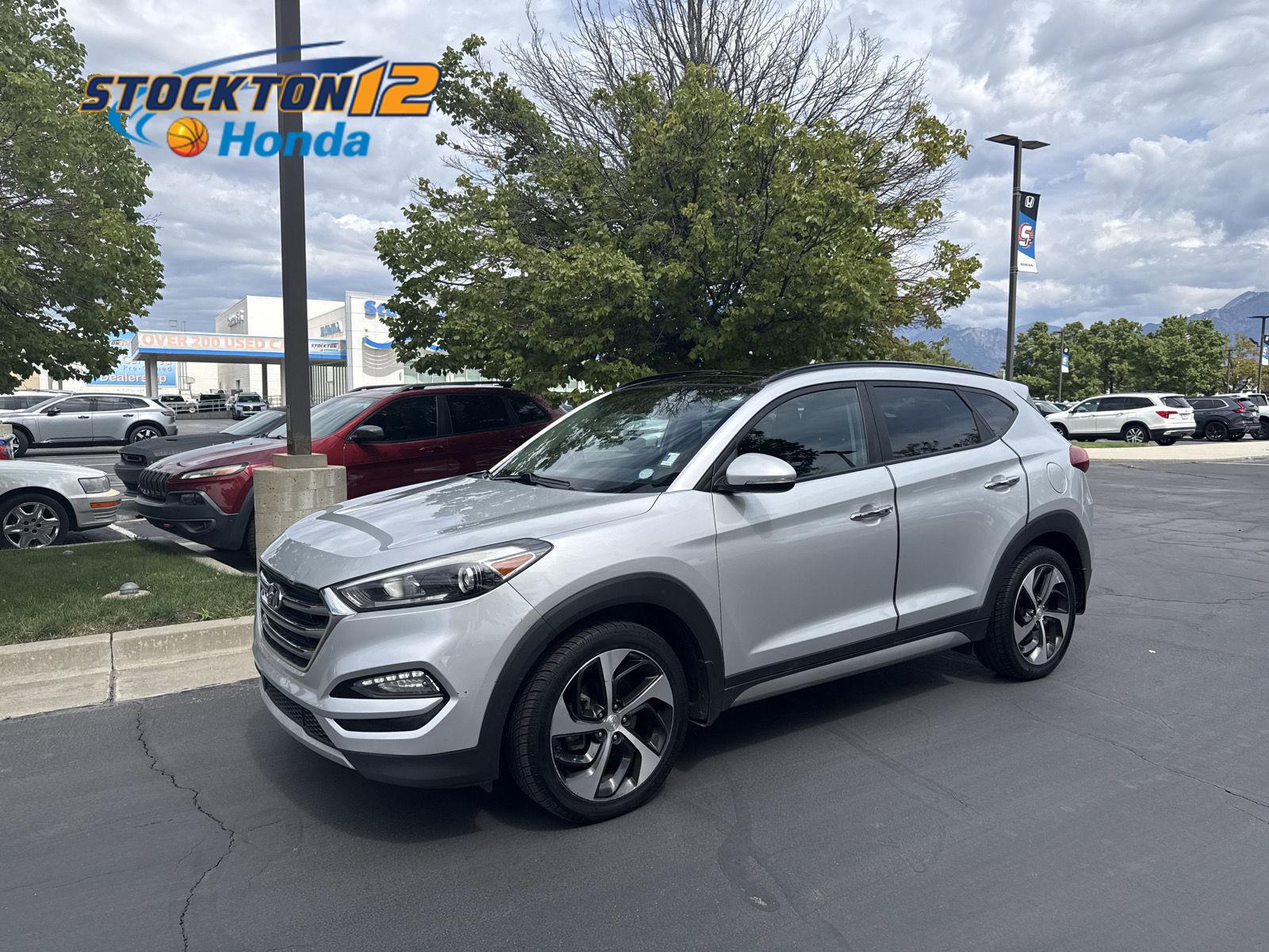 Molten Silver 2017 Hyundai Tucson SUV / Crossover All-Wheel Drive Automatic