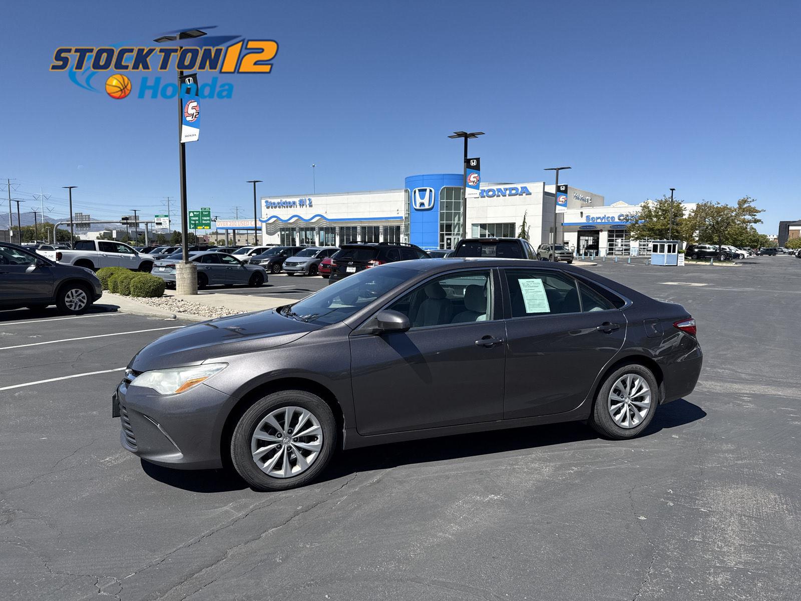 Predawn Gray Mica 2016 Toyota Camry Sedan Front-Wheel Drive 6-Speed Automatic
