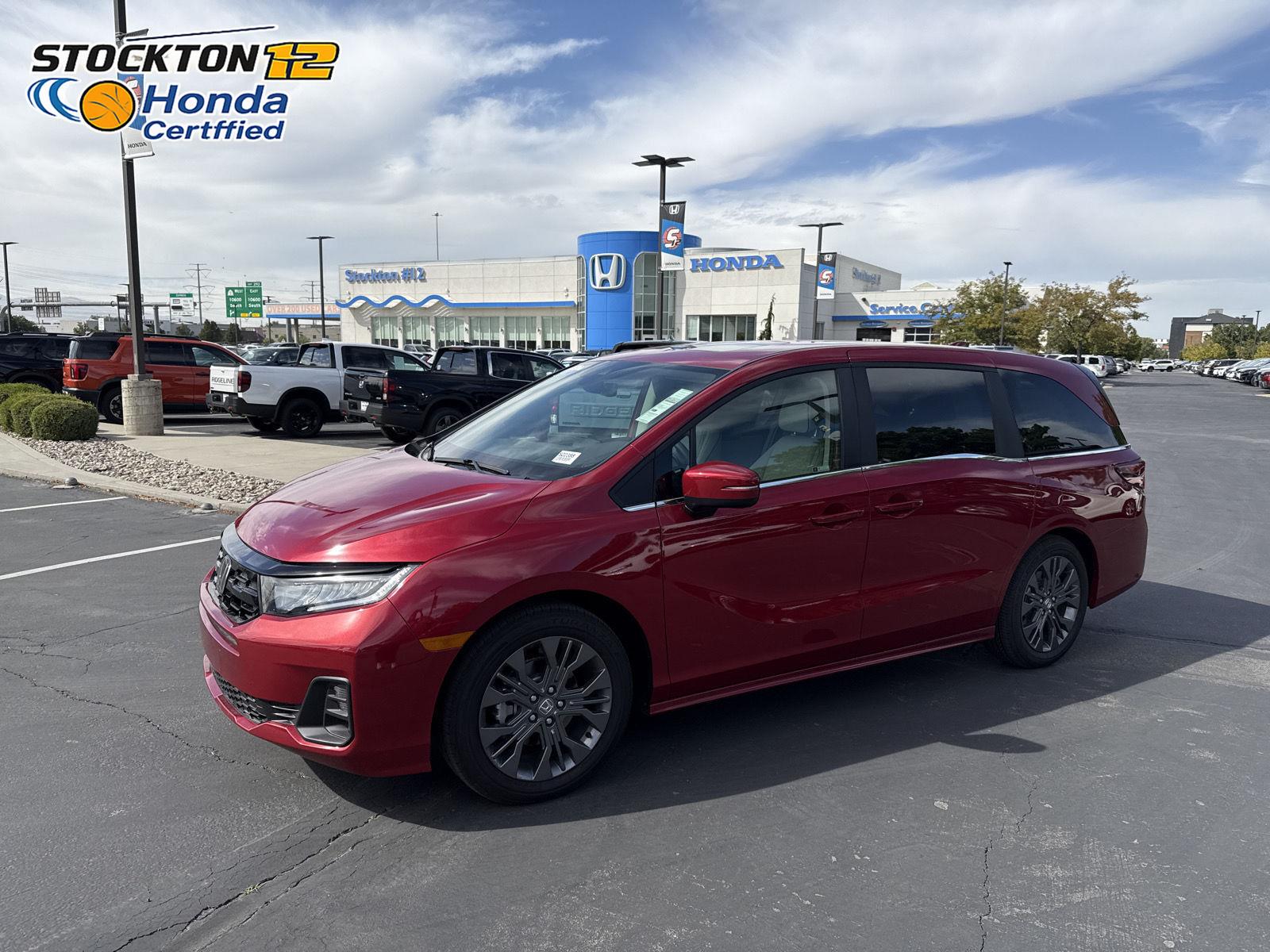2026 Honda Odyssey Touring FWD
