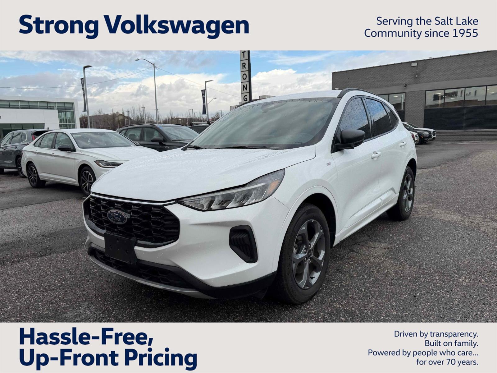 Oxford White 2023 Ford Escape ST-Line AWD SUV / Crossover All-Wheel Drive 8-Speed Automatic