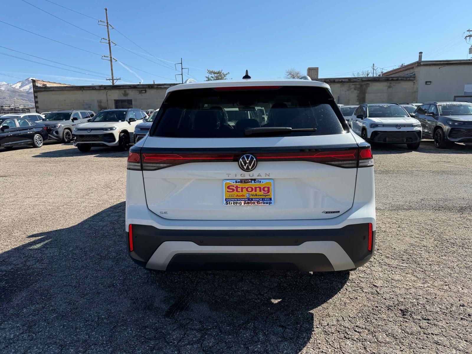 View vehicle photo 6