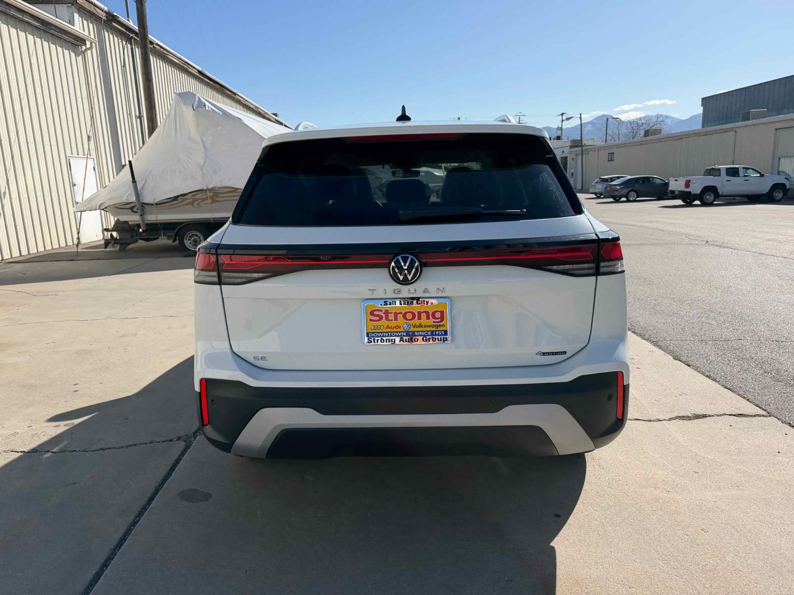 View vehicle photo 6